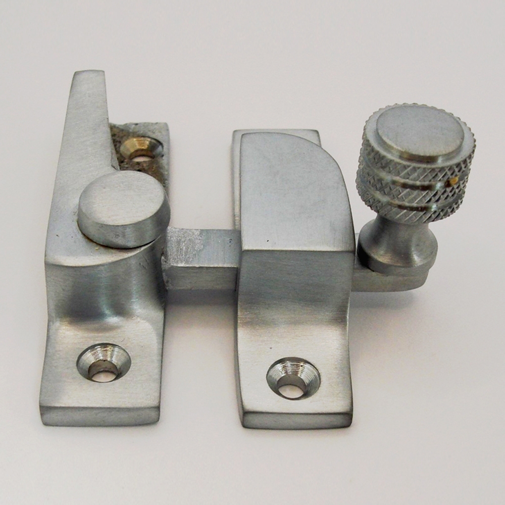 THD078N/SCP • Non-Locking • Satin Chrome • Narrow Straight Arm Knurled Knob Sash Fastener